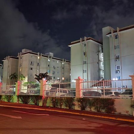 Oaklands Oasis Apartman Kingston Kültér fotó