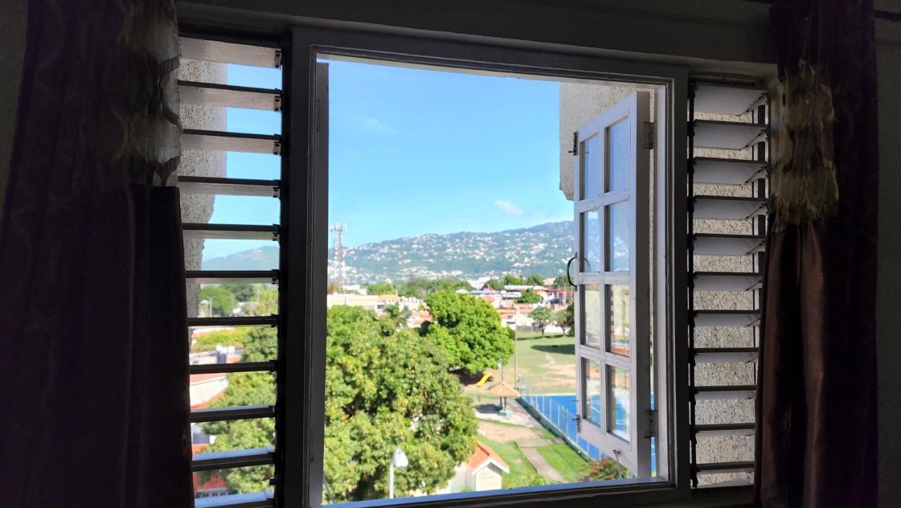 Oaklands Oasis Apartman Kingston Kültér fotó